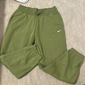 nike joggers